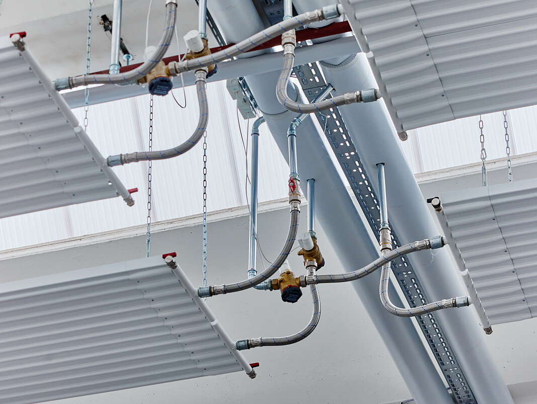 Zehnder ZFP, RHC, CP, Ceiling Panel, Zehnder, Reference, warehouse, production, hall, Rena, Mönchweiler