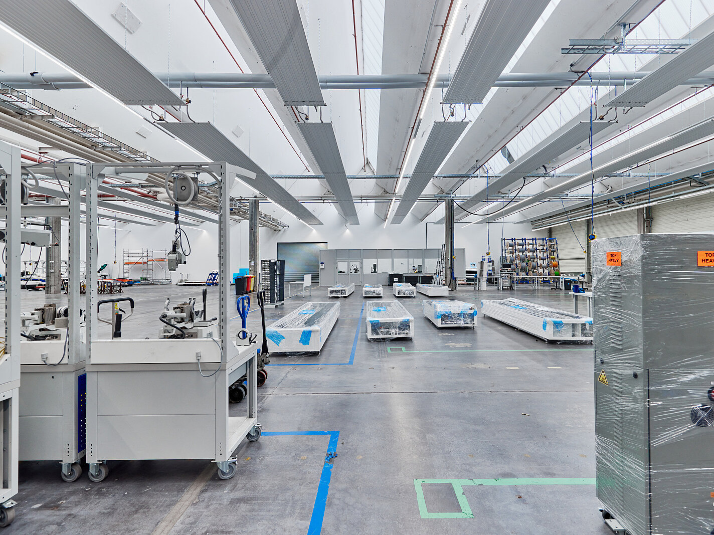 Zehnder ZFP, RHC, CP, Ceiling Panel, Zehnder, Reference, warehouse, production, hall, Rena, Mönchweiler