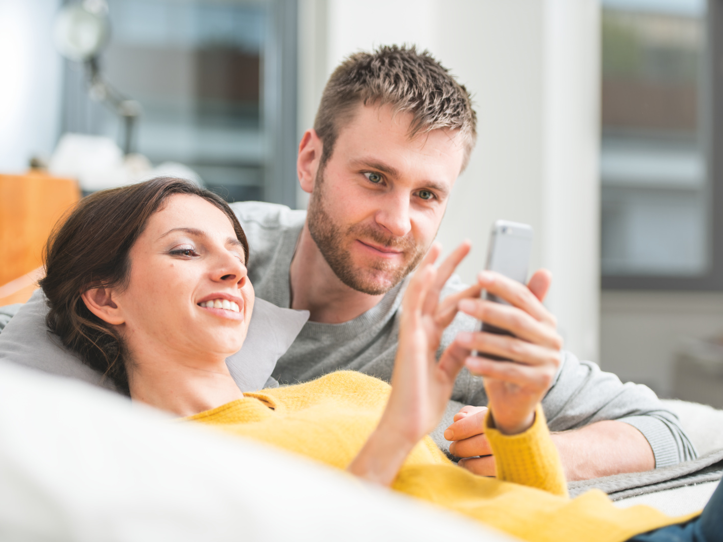 Always the best climate, Shooting 2016, couple, pair, twosome, connectivity, smartphone